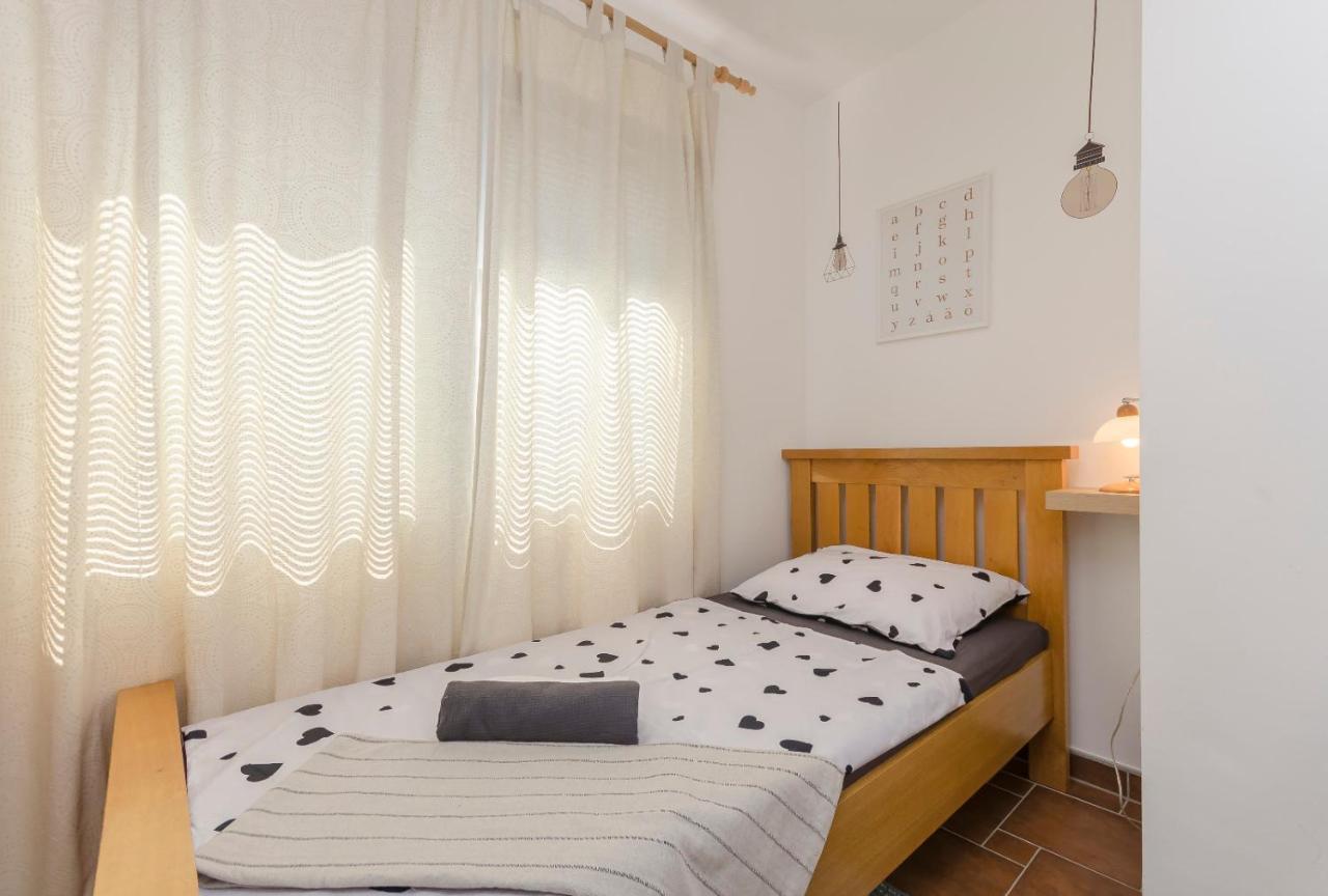 Teras De Vodice Apartment Luaran gambar