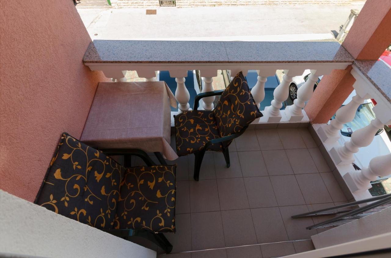 Teras De Vodice Apartment Luaran gambar
